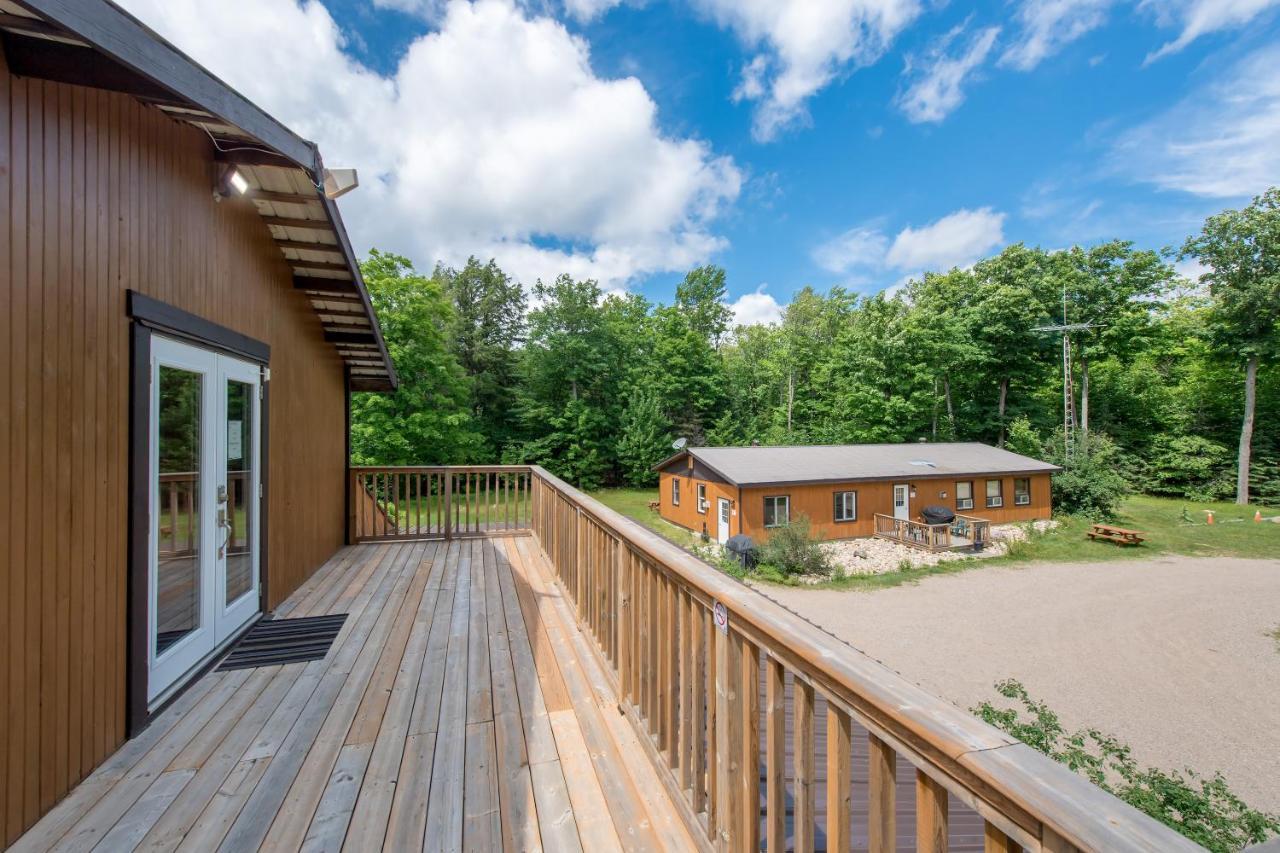 Madawaska Lodge-Cottage Buitenkant foto