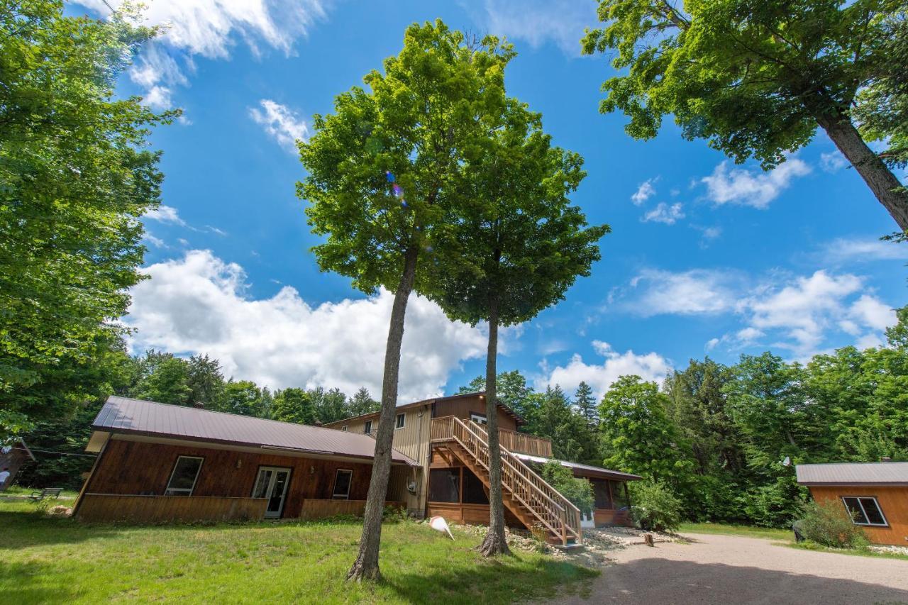 Madawaska Lodge-Cottage Buitenkant foto