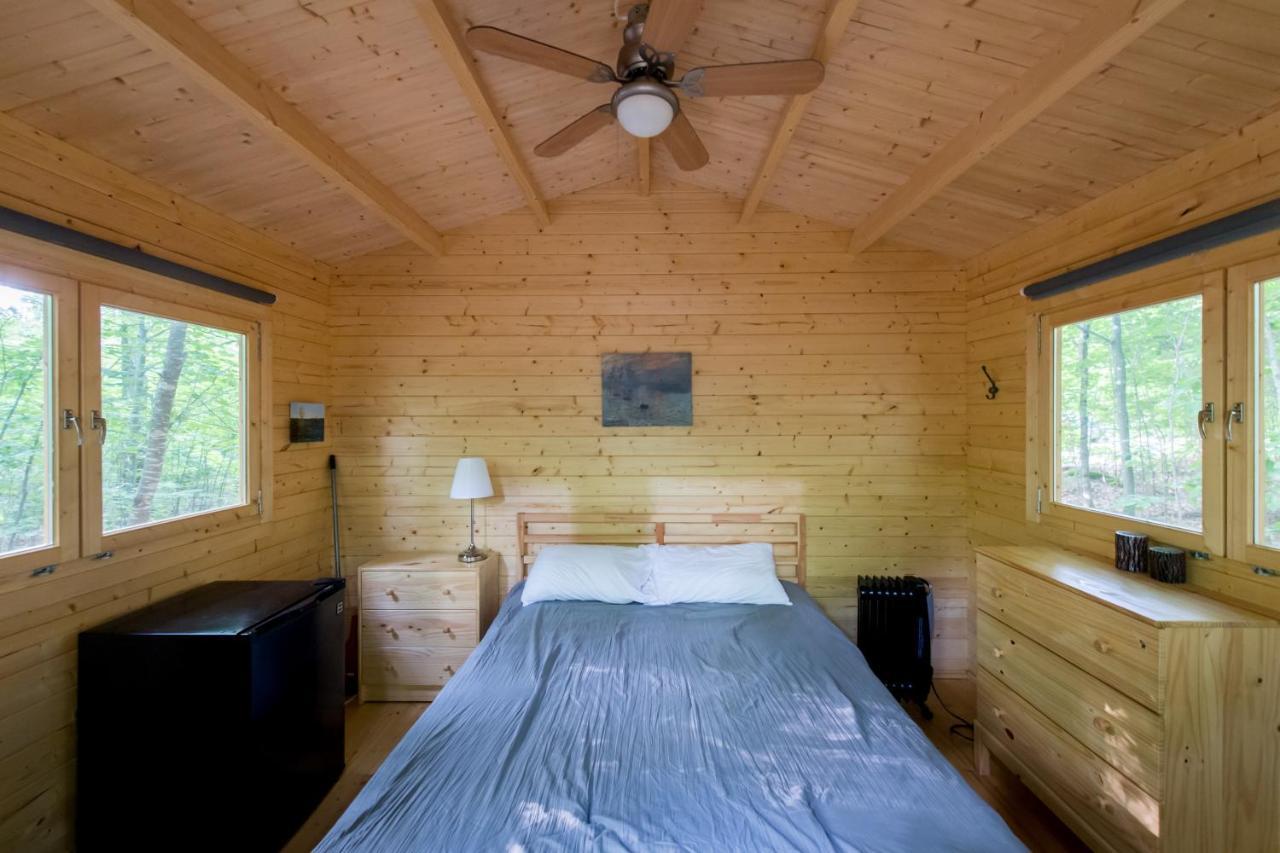 Madawaska Lodge-Cottage Buitenkant foto